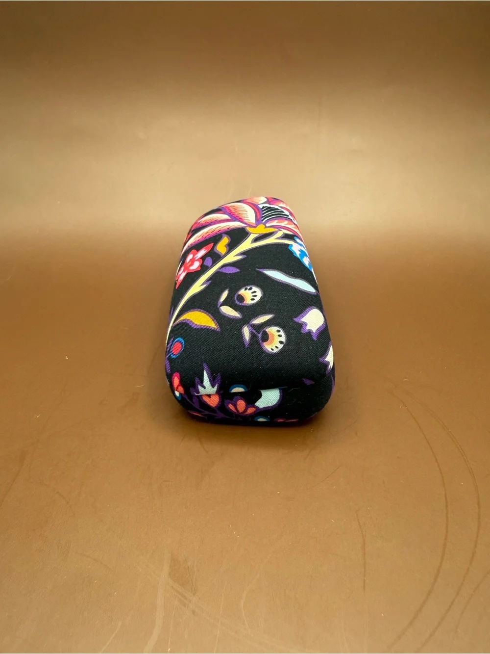 Vera Bradley Black Floral Hard Shell Clam Eyeglass Case Foxwood Pattern Retired